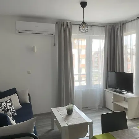Silver Studio Апартамент